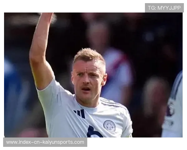 34岁老将在英超闪耀,有望重返国家队,英超最年轻主教练 34岁老将在英超闪耀,有望重返国家队,英超最年轻主教练